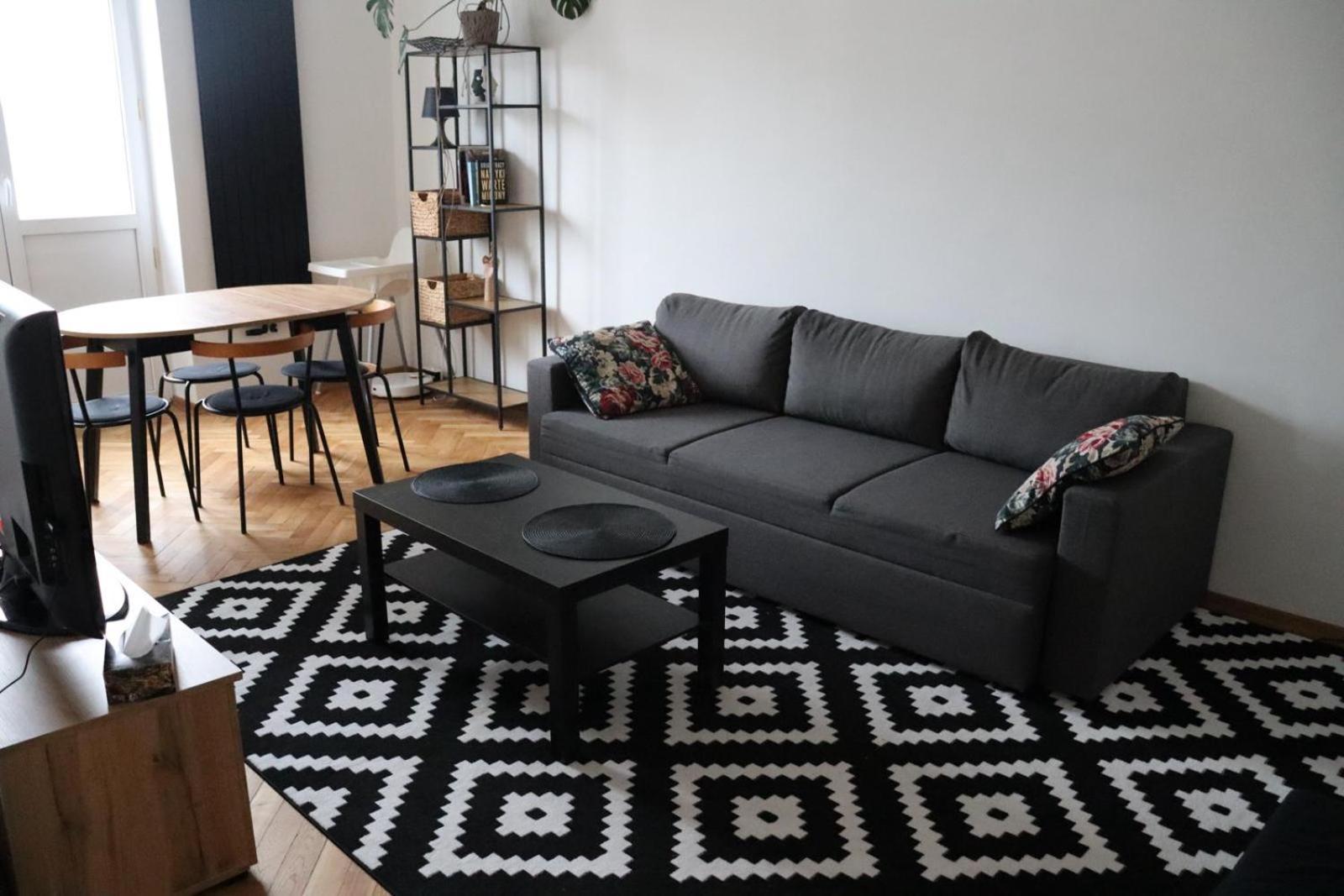 Ohmyhome - Plac Pieciu Rogow - Centrum Варшава Экстерьер фото